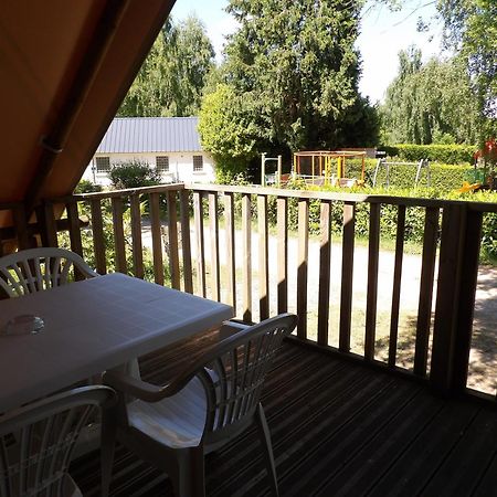 Camping Smile & Braudieres Mezieres-sous-Lavardin Luaran gambar