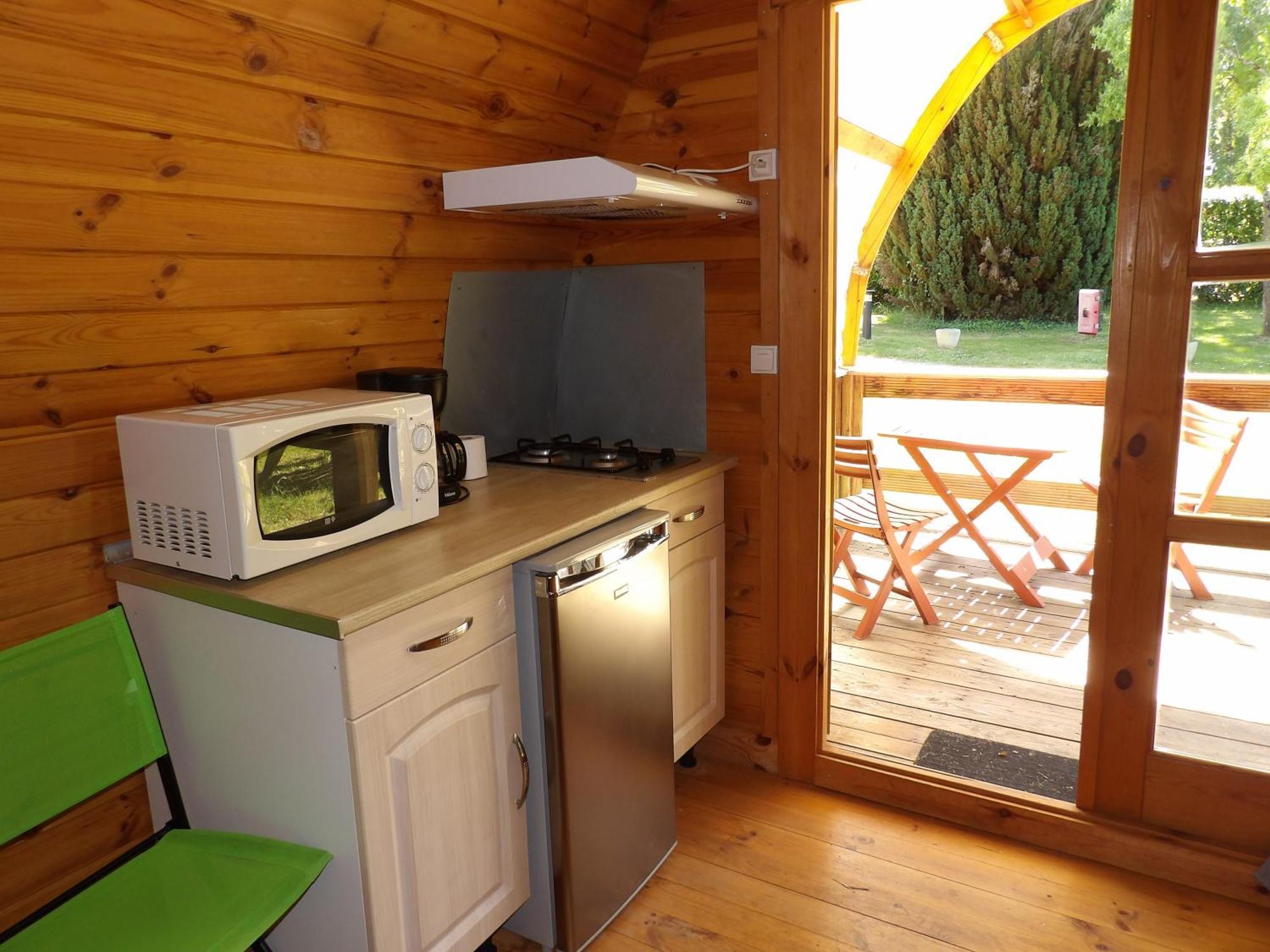 Camping Smile & Braudieres Mezieres-sous-Lavardin Luaran gambar