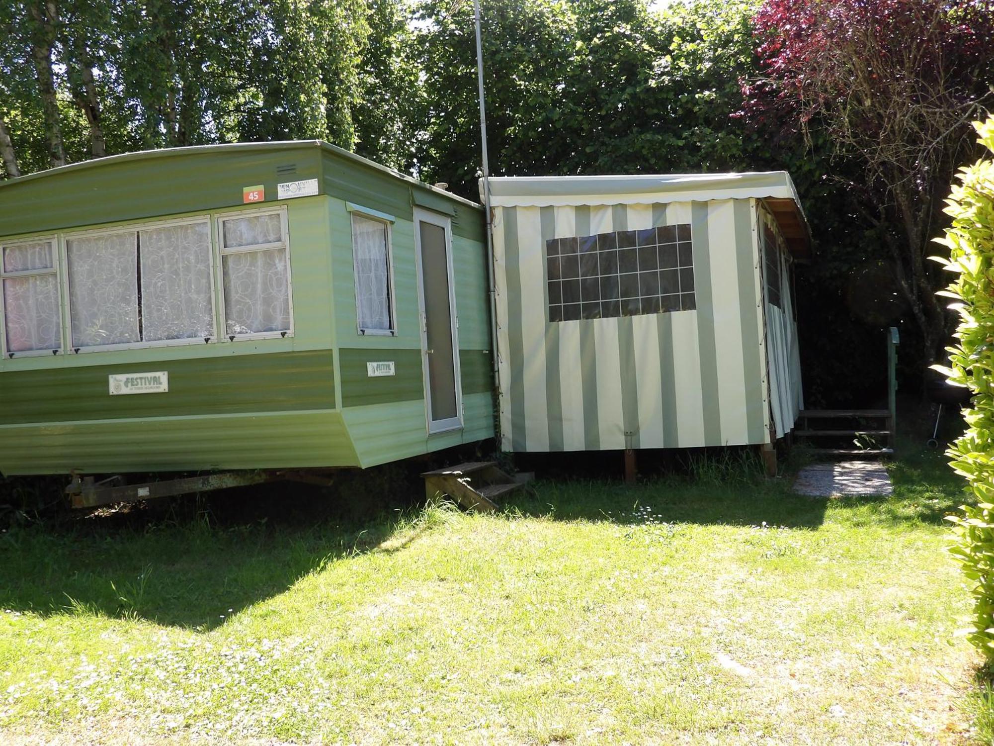 Camping Smile & Braudieres Mezieres-sous-Lavardin Luaran gambar