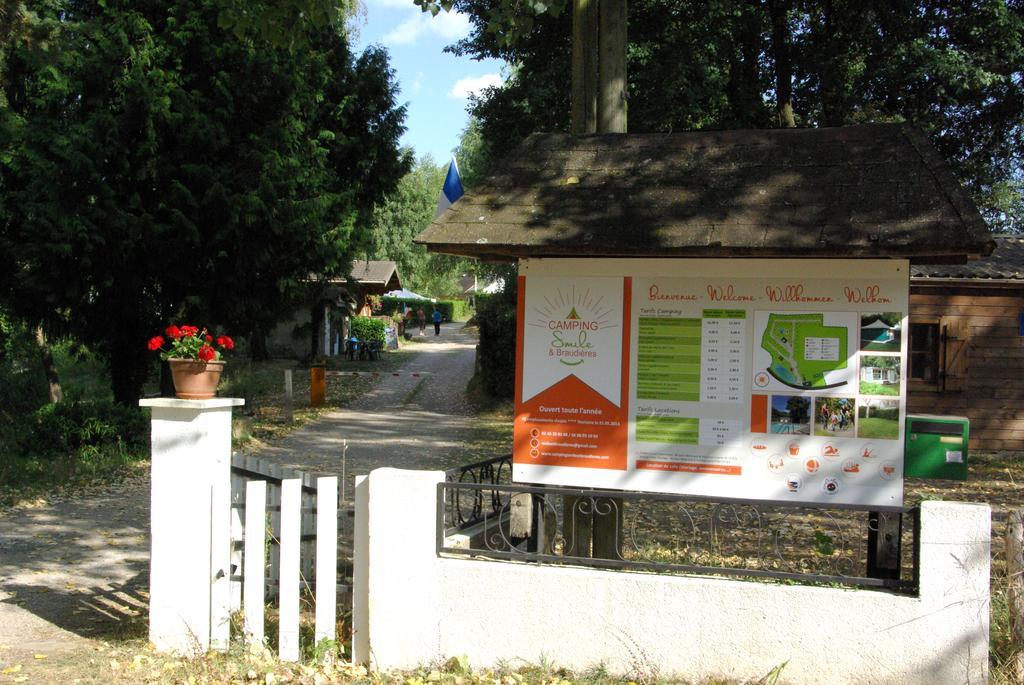 Camping Smile & Braudieres Mezieres-sous-Lavardin Luaran gambar